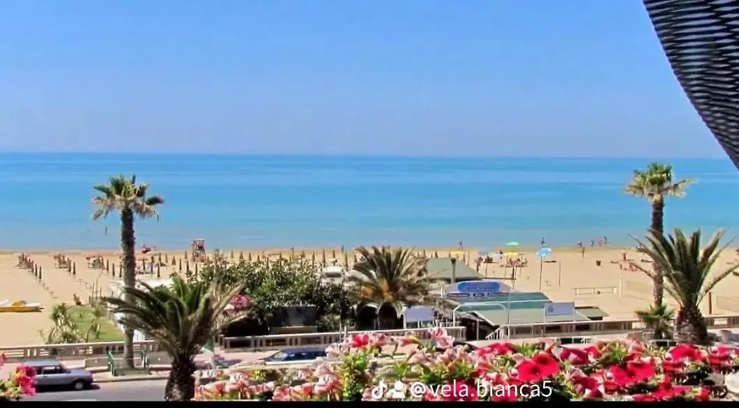 Apartment Casa Vacanze Vela Bianca Gela
